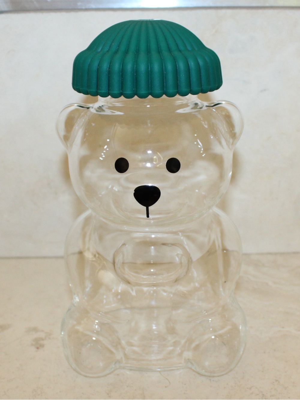 Glass bear drinking glass (NWOT)
